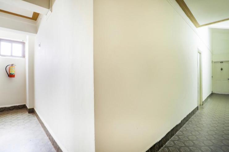 Hotel Priti International 马普萨 外观 照片