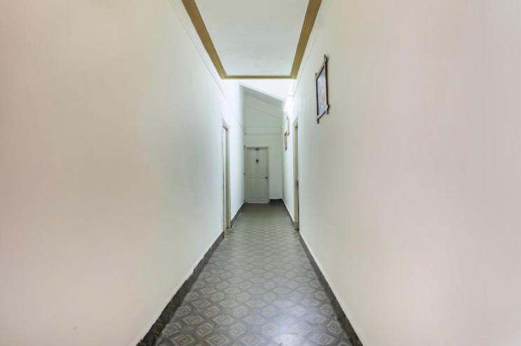 Hotel Priti International 马普萨 外观 照片