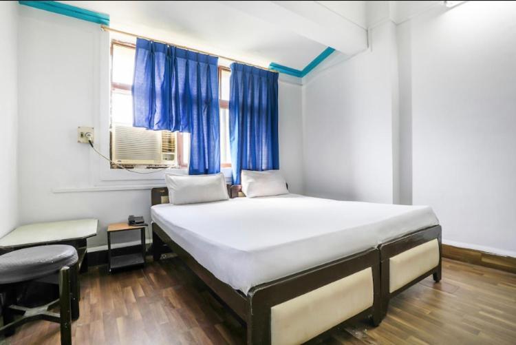 Hotel Priti International 马普萨 外观 照片